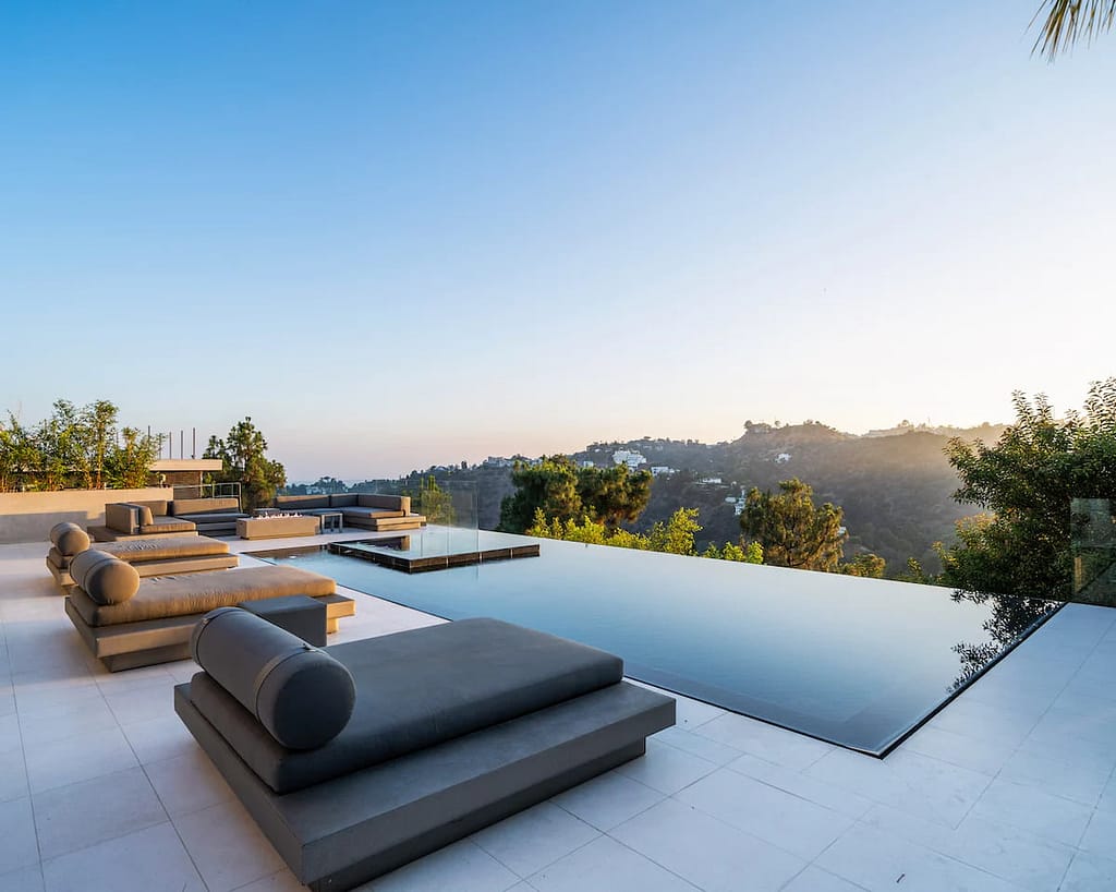 los angeles luxury villas - billionaire club