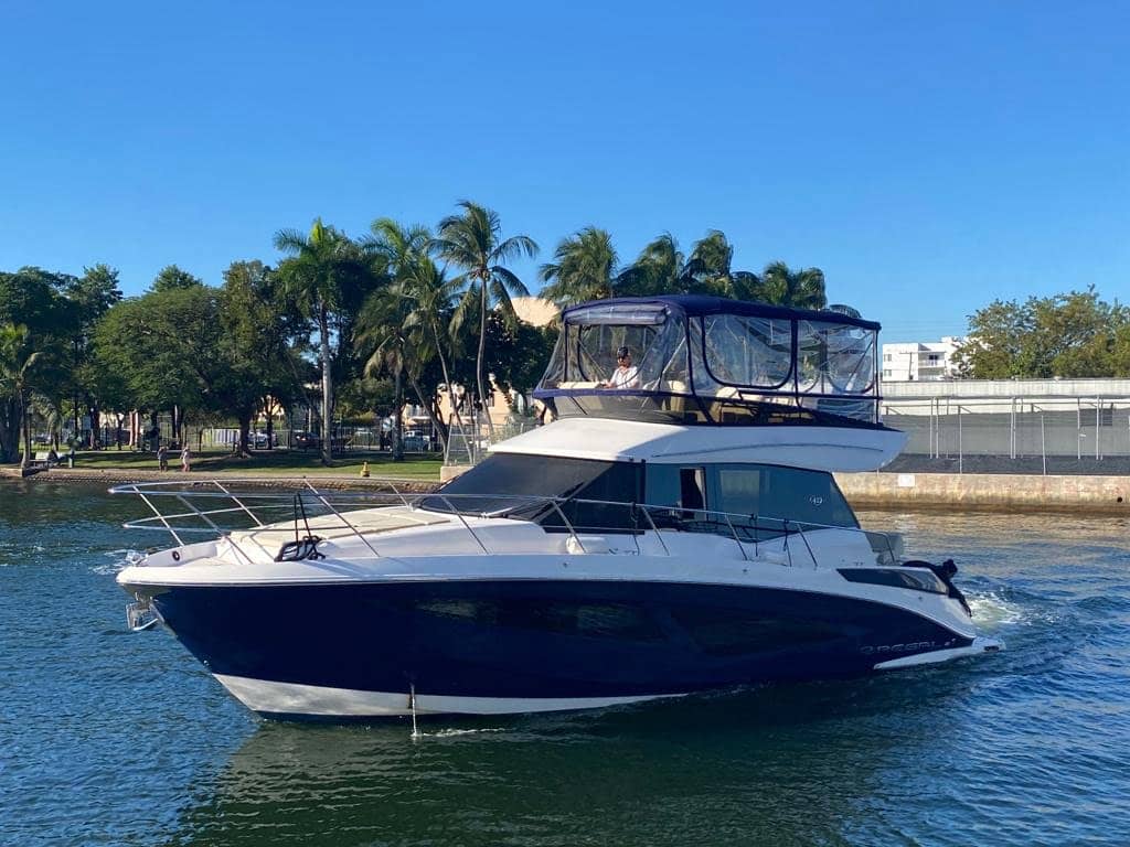 small boats in Miami - regal 45