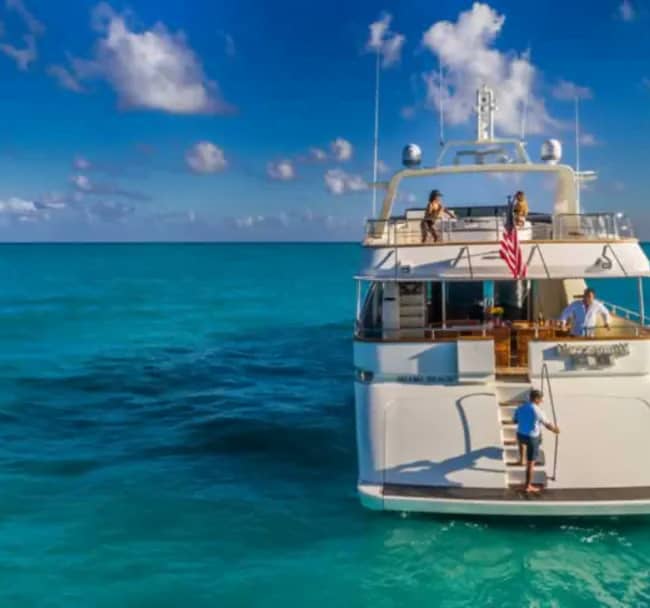 azimut 100'