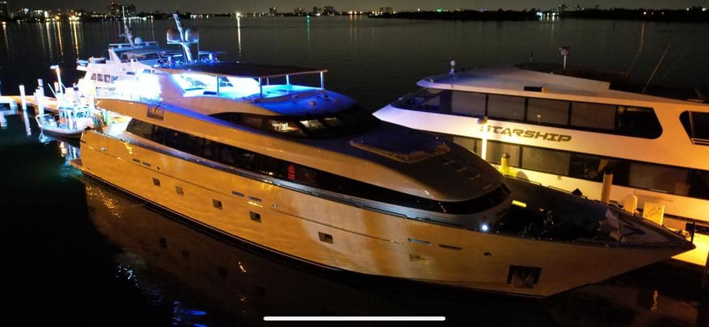 billionaires club yacht