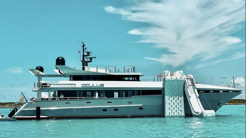 yachts miami - luxury lifestyle - billionaire club miami - best yachts