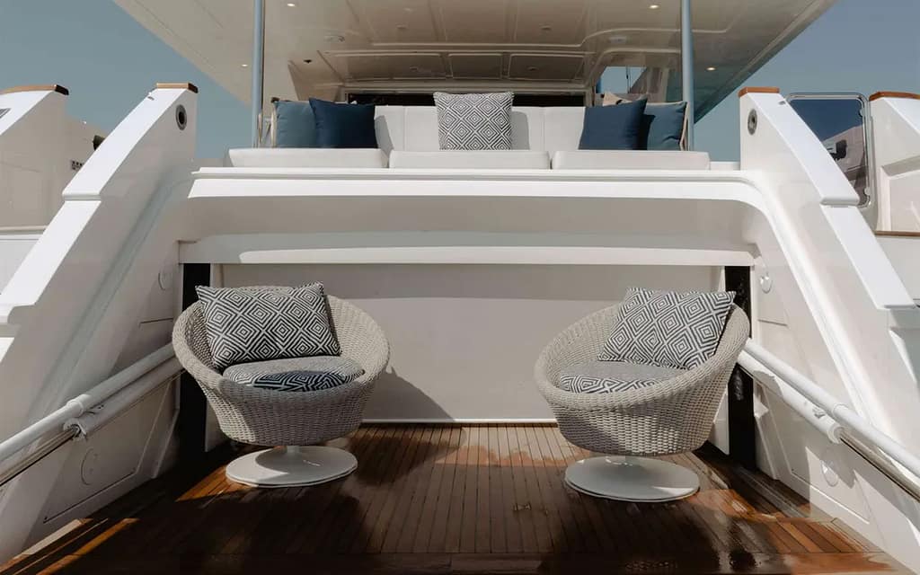 outside miami yacht custom line