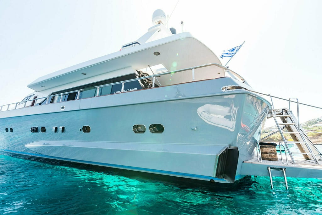 luxurious yachts mykonos - charter a yacht - cantieri di pisa- billionaire club mykonos concierge #62