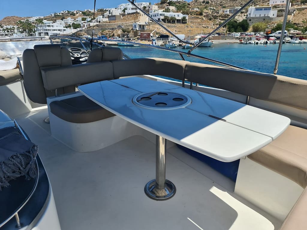 yachts mykonos - lady j yacht - concierge - yachting