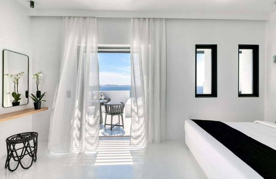 tagoo black mykonos - best suites mykonos - billionaire club mykonos