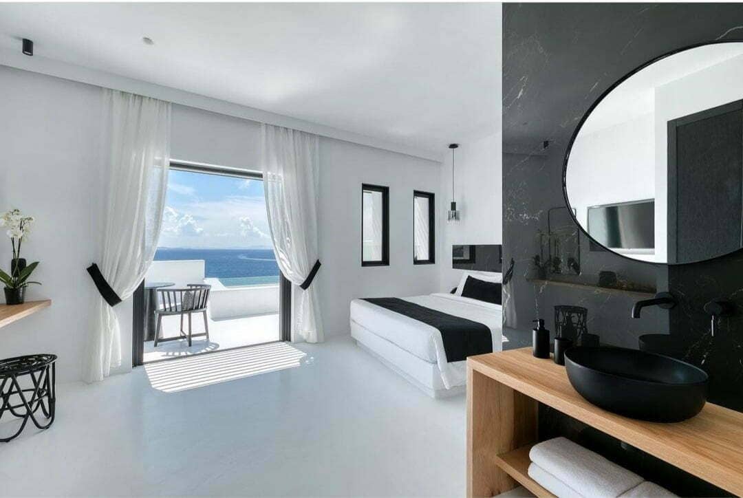 romantic view - luxury suites mykonos - tagoo black - billionaire club Mykonos 2