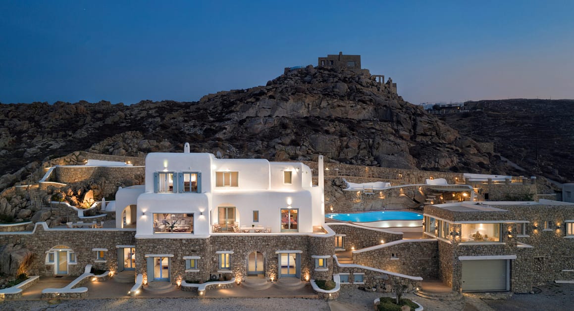 Gloria Villa