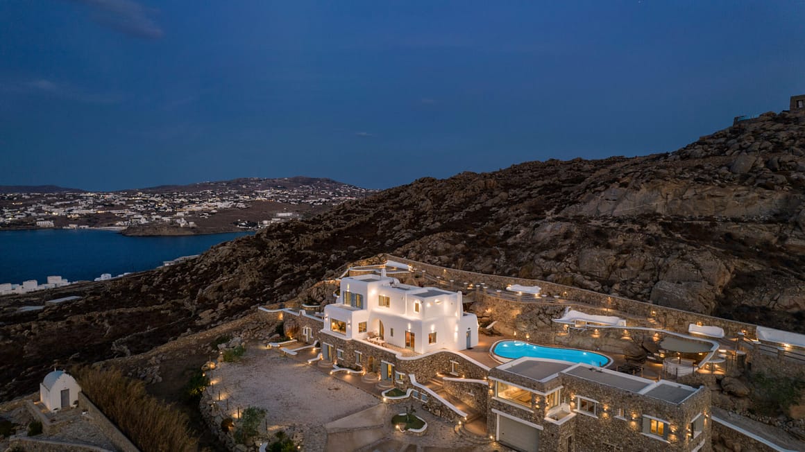 Gloria Villa