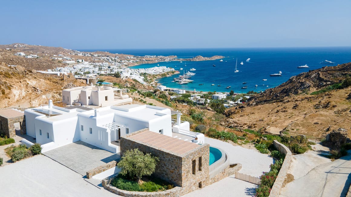 luxurious accommodation in Mykonos - Cyclades view