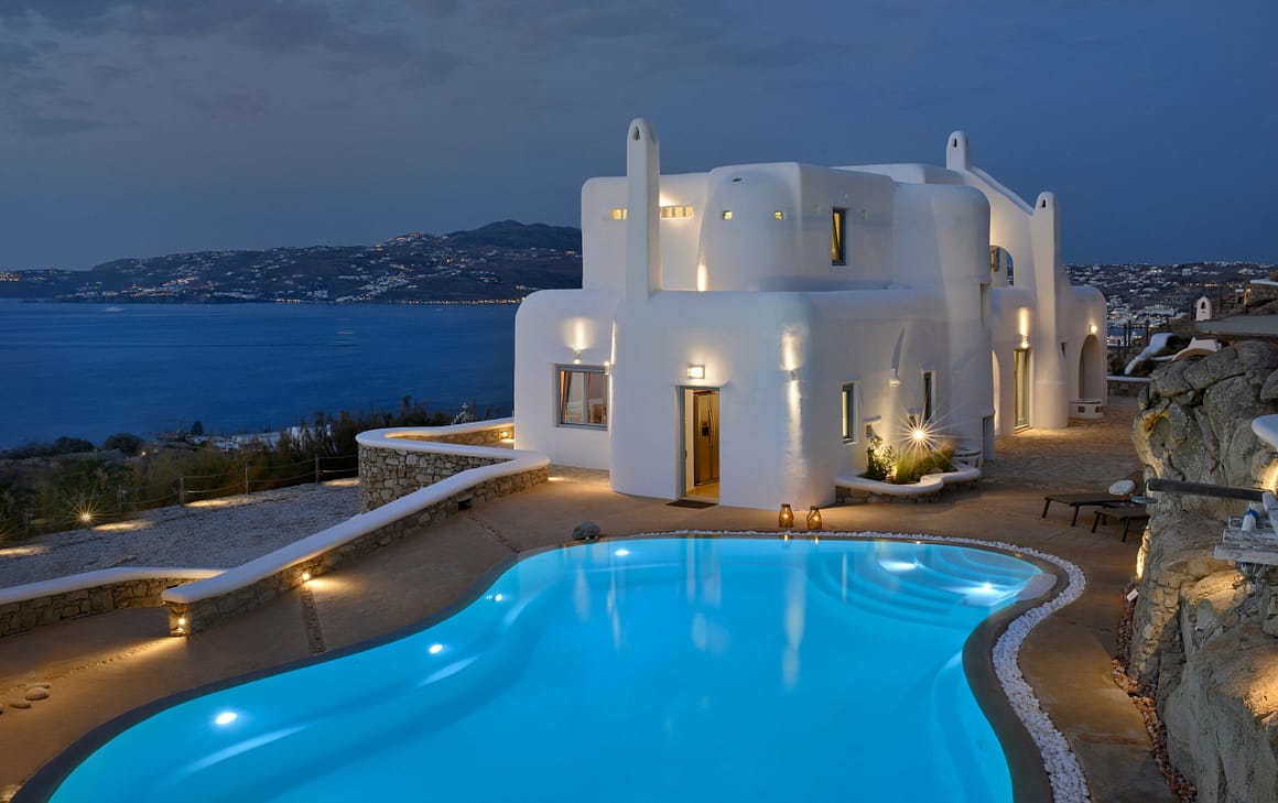 Gloria Villa