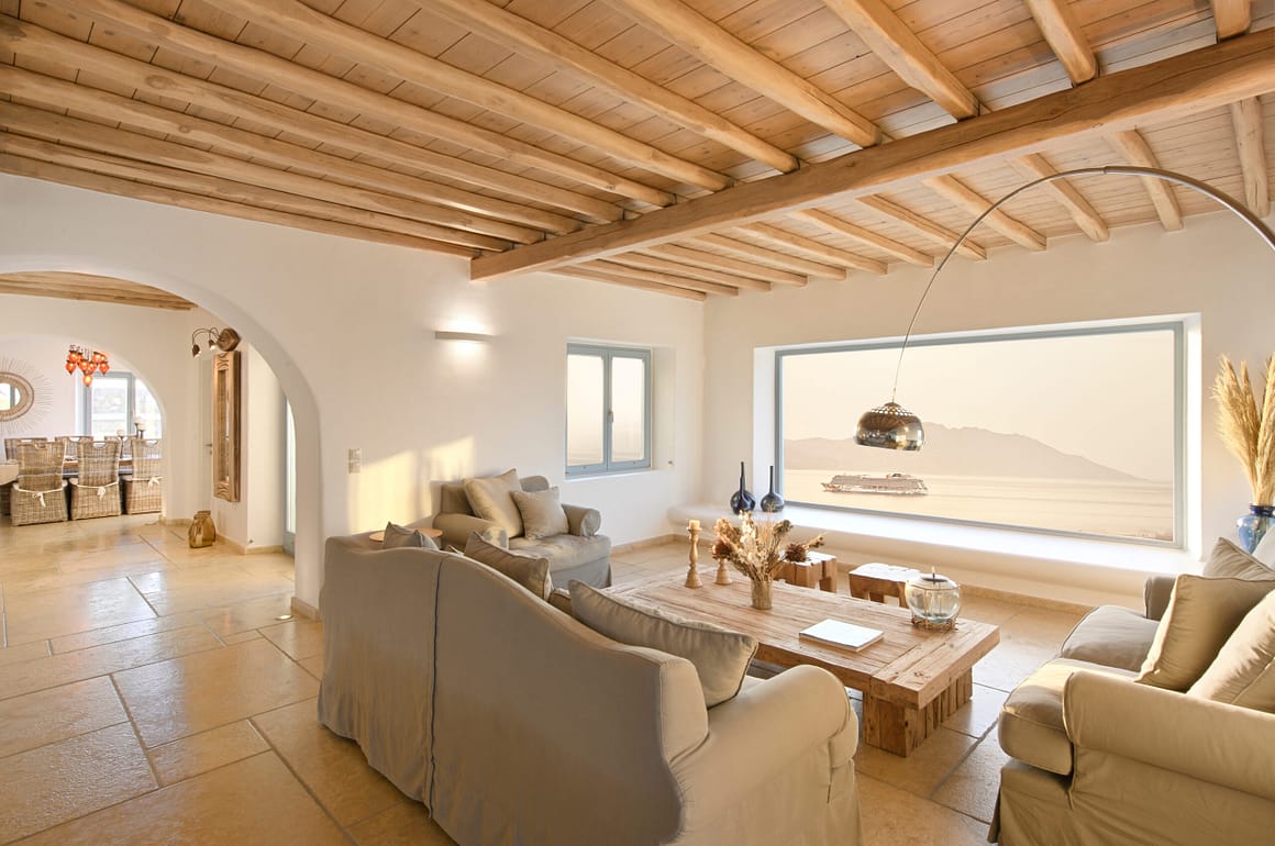Gloria Villa