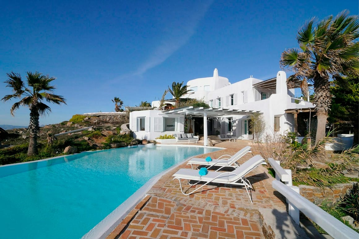 rent dream villa mykonos - Delos villa view - billionaire club mykonos