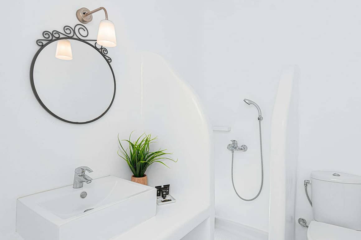 fancy villas in greece - jupiter villa toilet