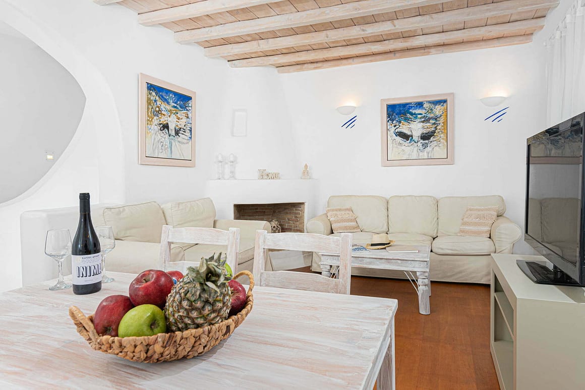 fancy villas in mykonos - jupiter villa inside