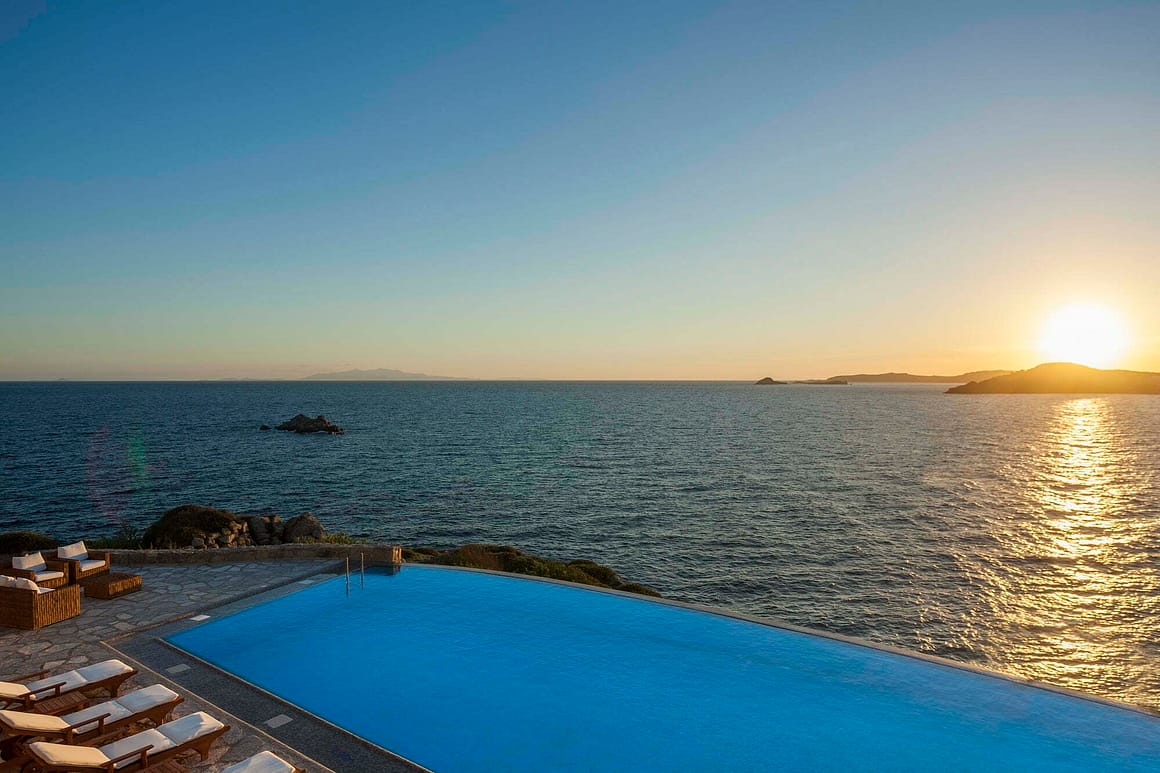scopios mykonos - sunset villas mykonos - billionaire club pool luxury sunset 3