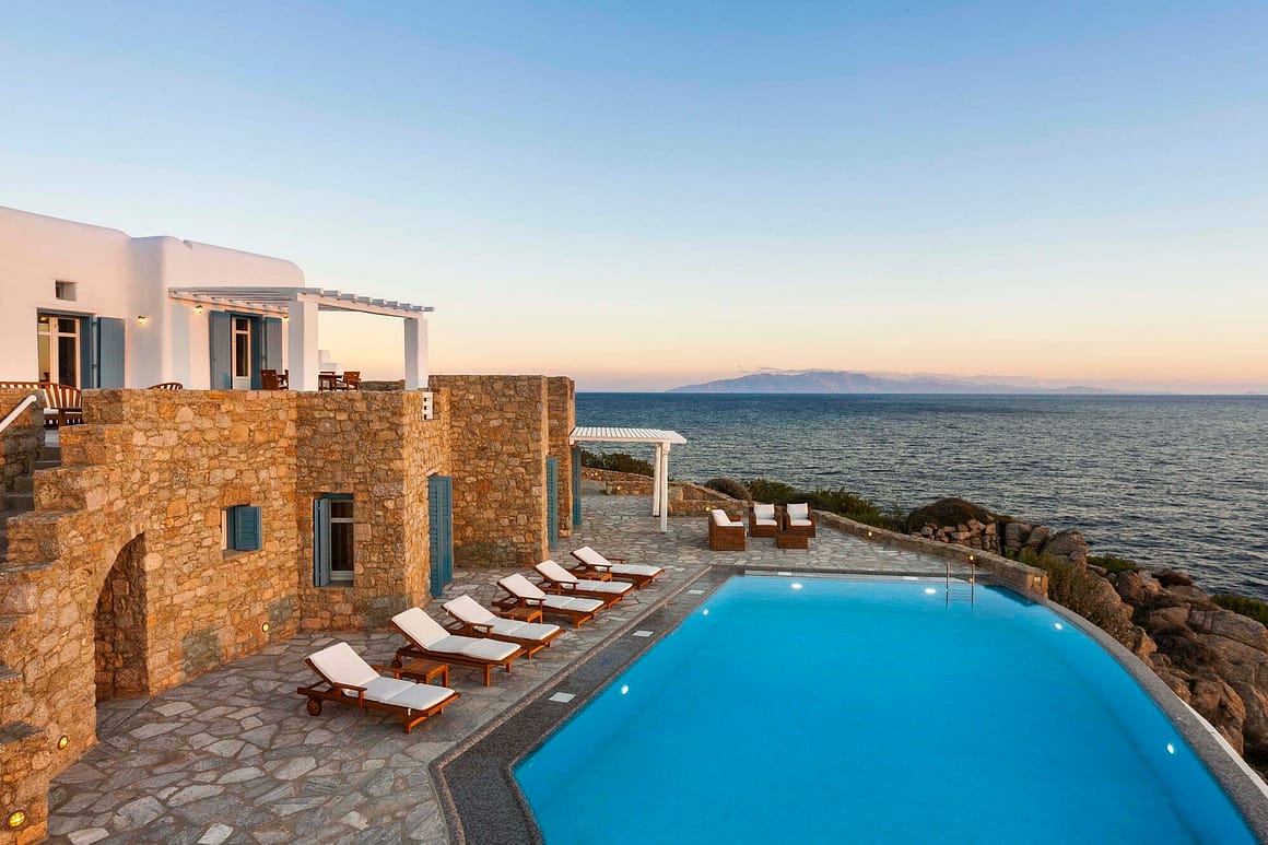 scopios mykonos - sunset villas mykonos - billionaire club pool luxury