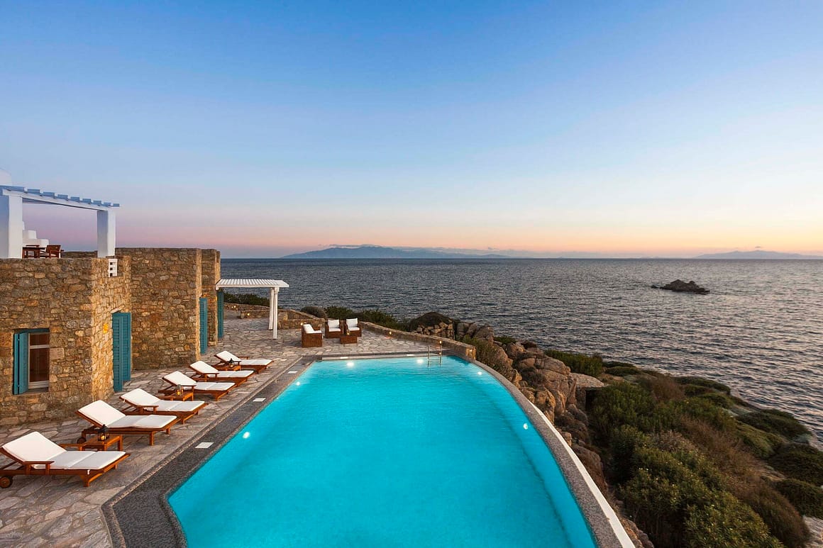 scopios mykonos - sunset villas mykonos - billionaire club view