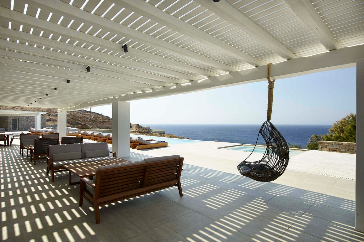 mykonos luxury villas - blue emerald - billionaire club mykonos