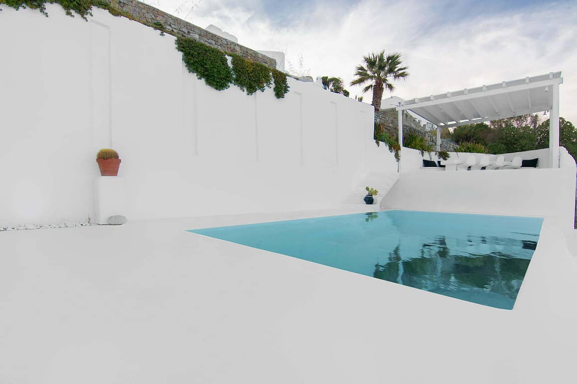 Aquawhite Villa