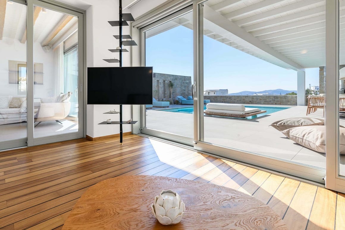 villa Millionaires - luxury villas in Mykonos - billionaire club mykonos