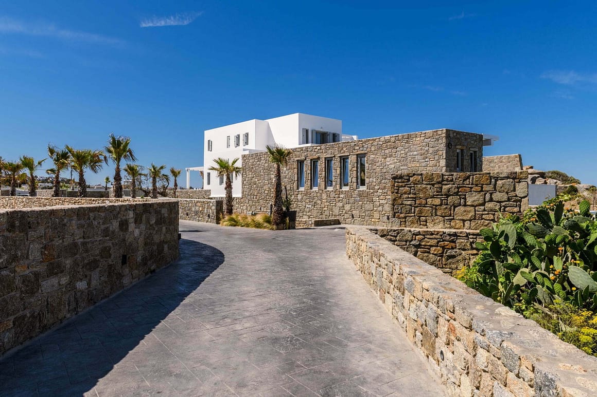 villa Millionaires - luxury villas in Mykonos - billionaire club mykonos - mykonos luxury