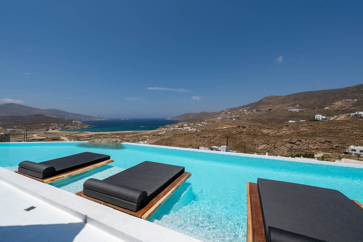 mega mansion mykonos - billionaire club mykonos pool 9