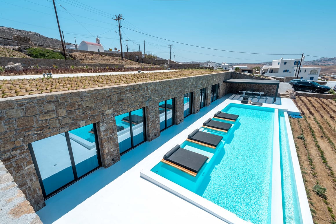 ultra luxury mansion mykonos - billionaire club