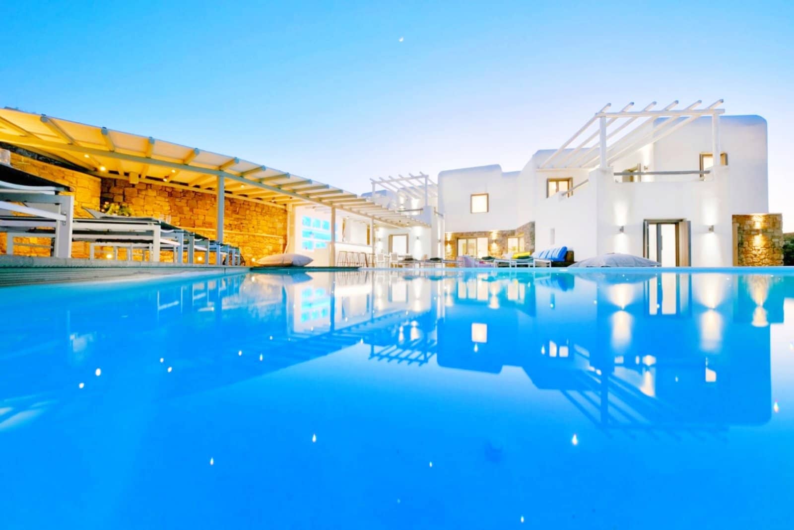 Billionaire Club Mykonos - billionaires club - concierge mykonos elite villa