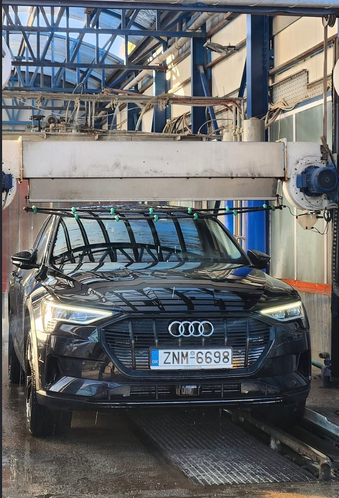 Audi q8 luxury chauffeur athens