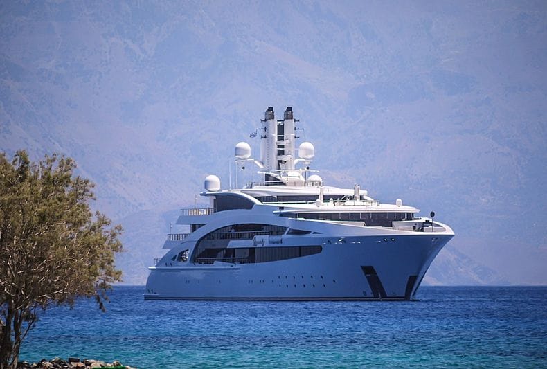 crete luxury yacht