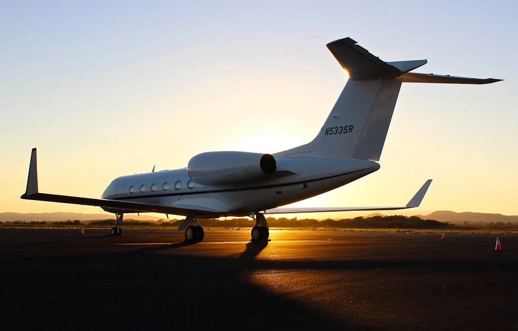 Private jet charter Miami