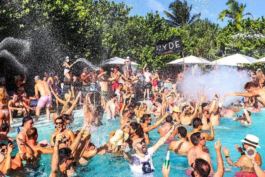 VIP Miami party - outdoors