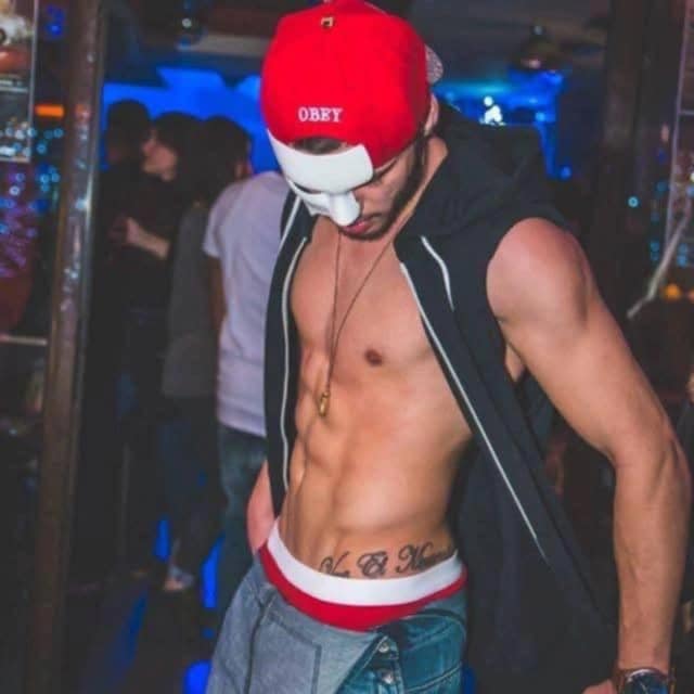 hen parties mykonos - stripper