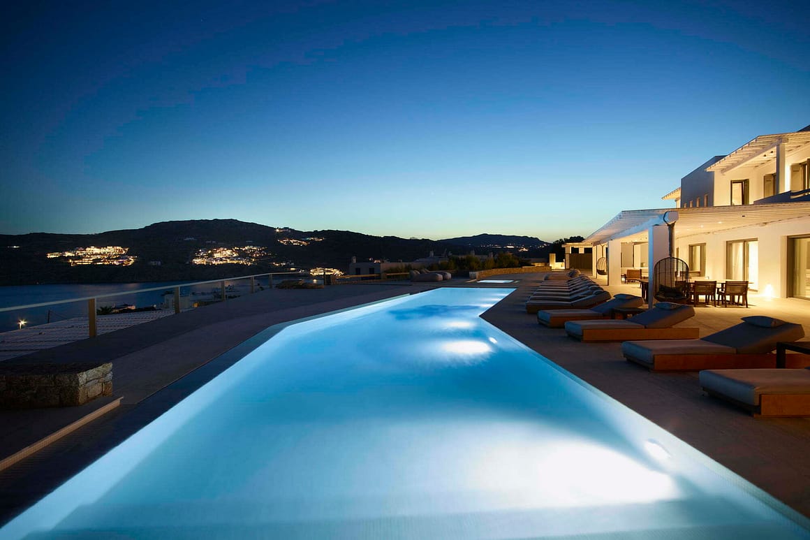 billionaire club mykonos villas - villas blue emerald luxurious villa