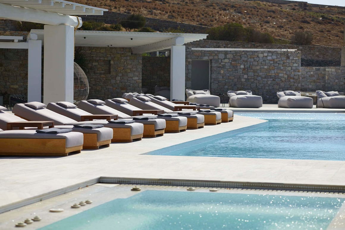 pool - billionaire club mykonos - blue villa emerald mykonos