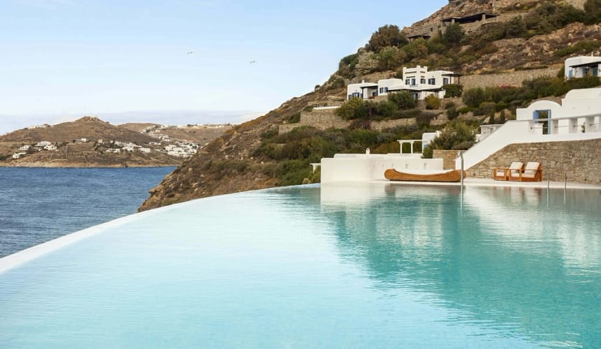amazing pool - luxury villas Mykonos Niki
